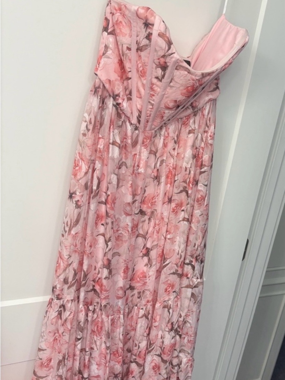 Special moment pink floral strapless maxi - Picture 5 of 5